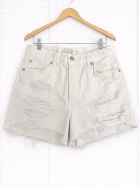 Free People We the Free NWT White Distressed Denim Button Fly Cut Off Shorts 24